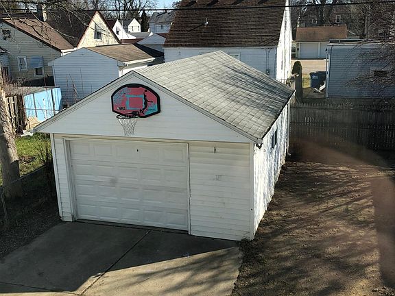 Backyard / Garage