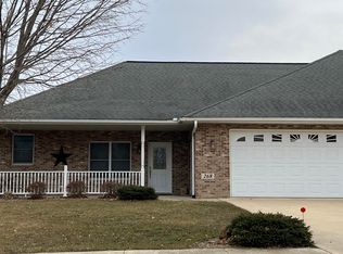 268 S Alta Ave, New Hampton, IA 50659