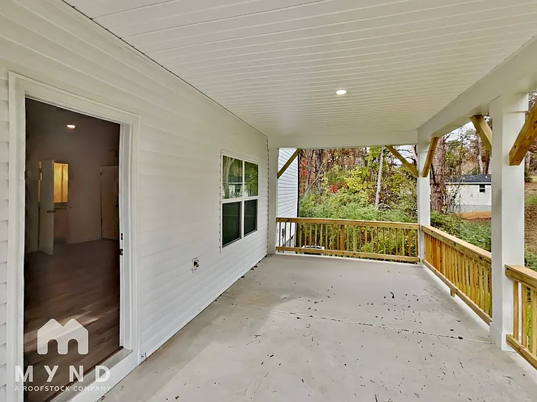 702 W Virginia Ave — Photo 20