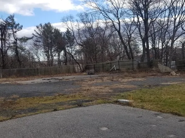 0 Ledge St, Fall River, MA 02723