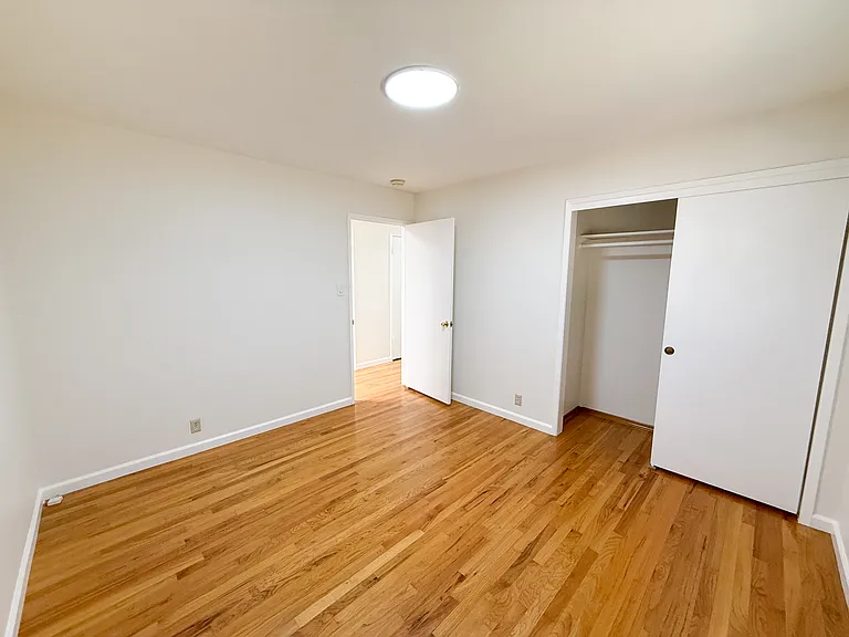 2577 New Jersey Ave — Photo 14