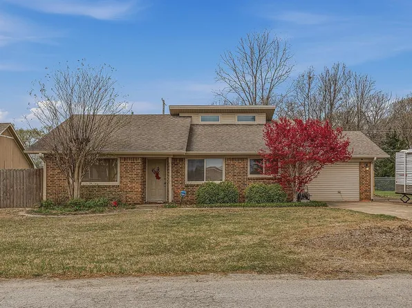 3307 S Debra Ln, Blytheville, AR 72315