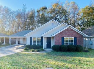674 Mill Pond Dr, Phenix City, AL 36870