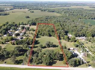 12877 Whipple Rd, Sycamore, IL 60178