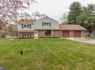 1018 Hopewell Rd, Downingtown, PA 19335