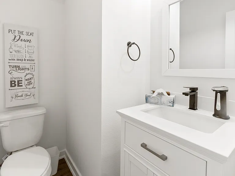 6706 Parker Grove Ln — Photo 10
