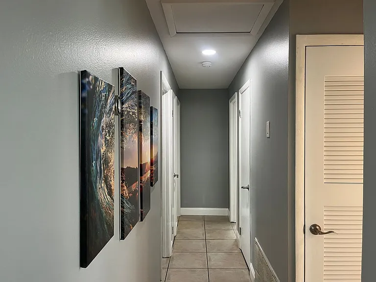 375 Carrousel Ct — Photo 14
