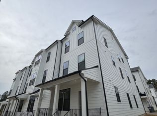 12032 Storm Ln, Charlotte, NC 28277