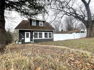 636 Bell Ave, Des Moines, IA 50315