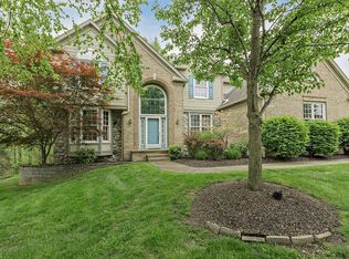 391 Adelle Dr, Northfield, OH