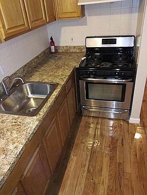 1st image of 1867 Park Pl #3