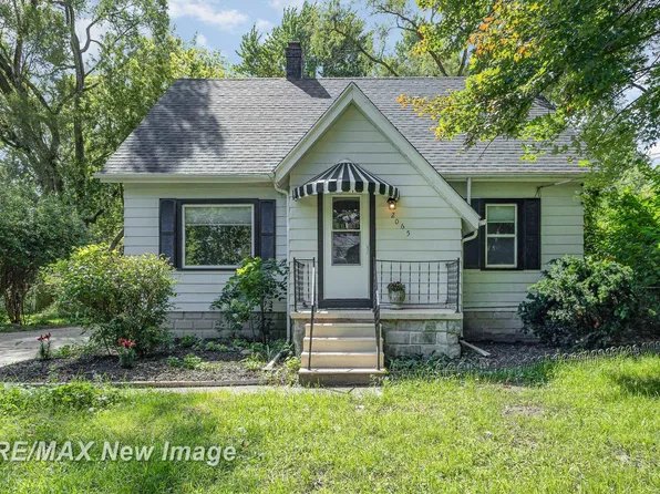 2065 Houlihan Rd, Saginaw, MI 48601