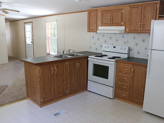 2nd image of 665 Saco St Lot 114