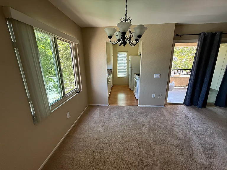 10620 Dabney Dr #174 — Photo 4