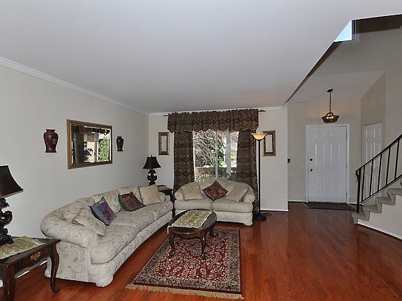 Open light filled LR