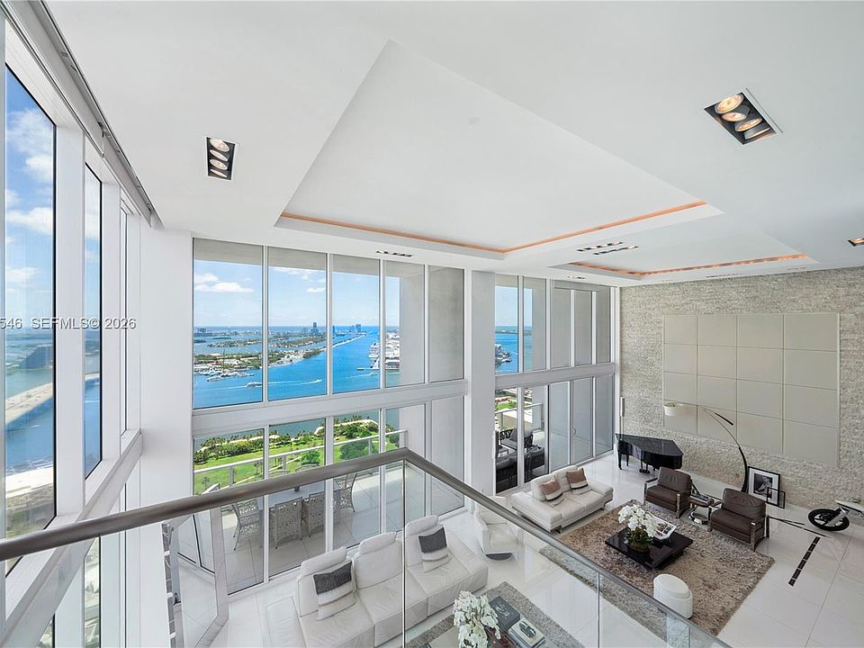 1st image of 1040 Biscayne Blvd APT 4403