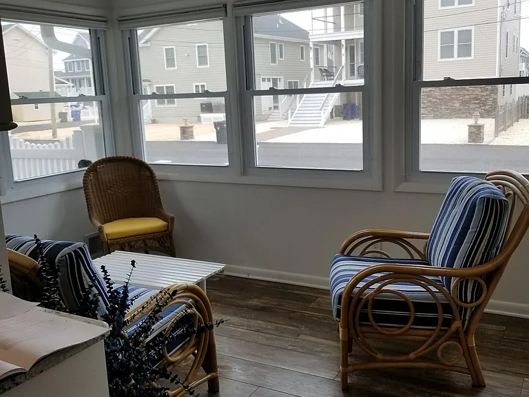 23 Dover Ave #1 — Photo 21
