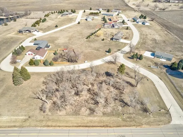 1663 365th Ave, Estherville, IA 51334