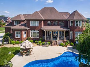 130 Ridgecrest Ct, Shepherdsville, KY 40165