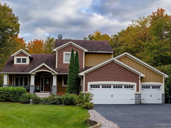 4700 214th Ave NW, Oak Grove, MN 55303