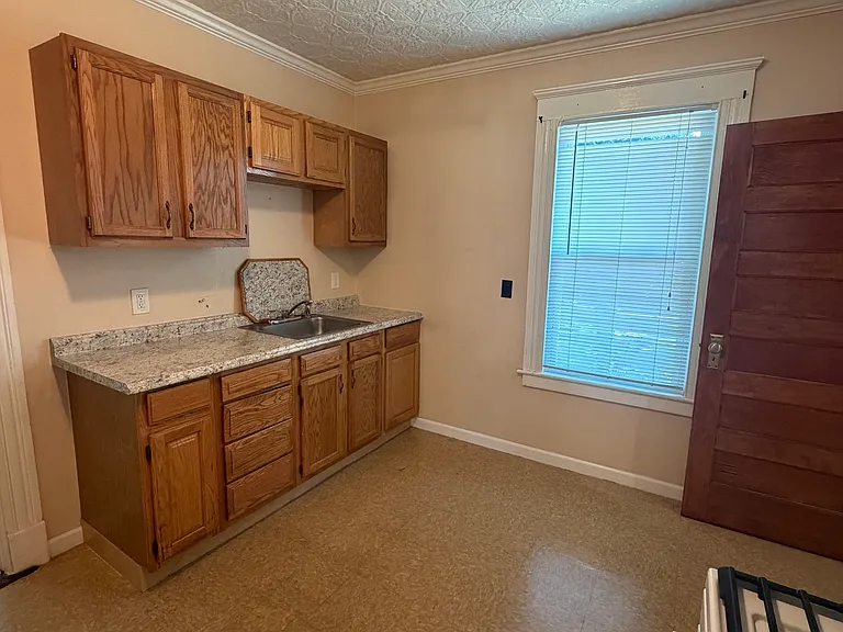 9 Pierpont St #2 — Photo 4