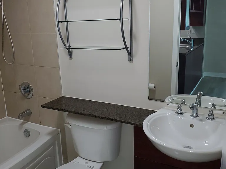 397 Front St W #1210 — Photo 27