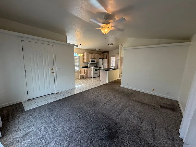 1150 W Red Hills Pkwy #153 — Photo 4