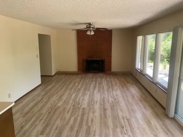 260 East 38th Avenue, 260 E 38th Ave #1/2, Eugene, OR 97405