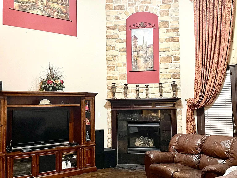 10303 Sandbar Dr — Photo 6