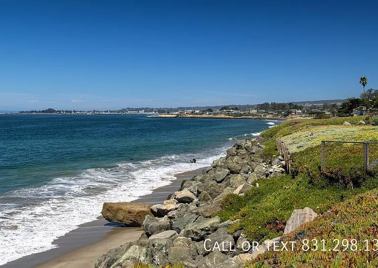 22660 E Cliff Dr — Photo 24