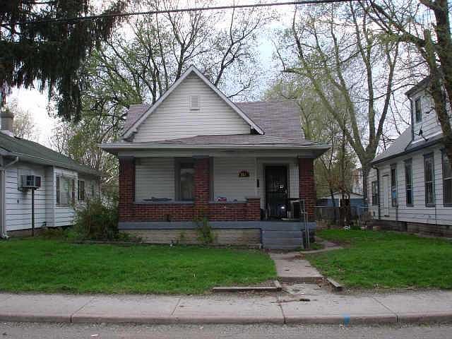 1st image of 1518 E Churchman Ave