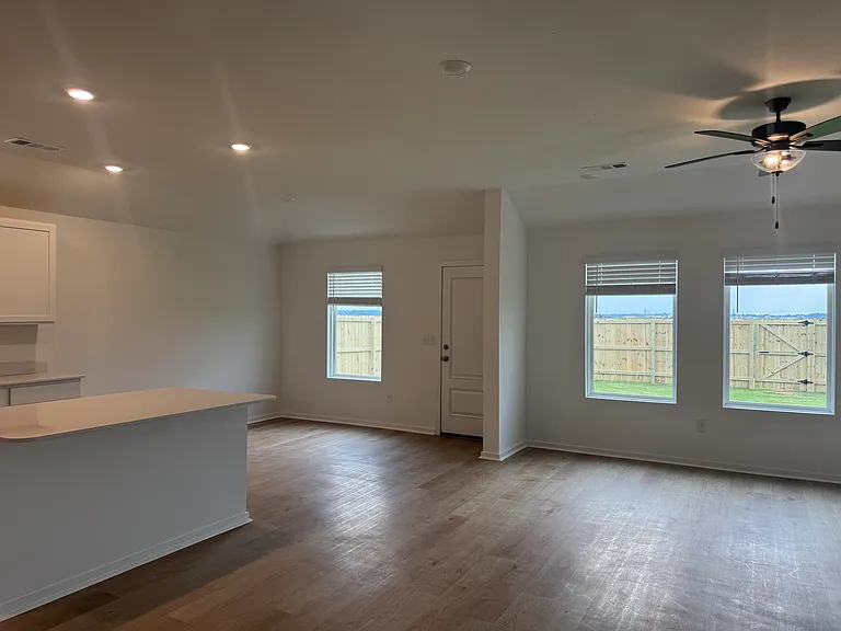 5405 Orchard Pass — Photo 2