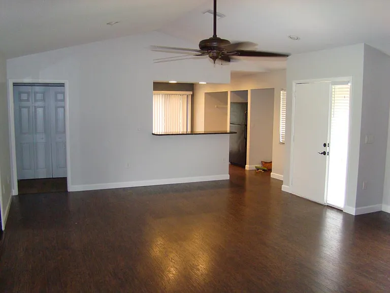 5230 Cedar Hammock Pl — Photo 3