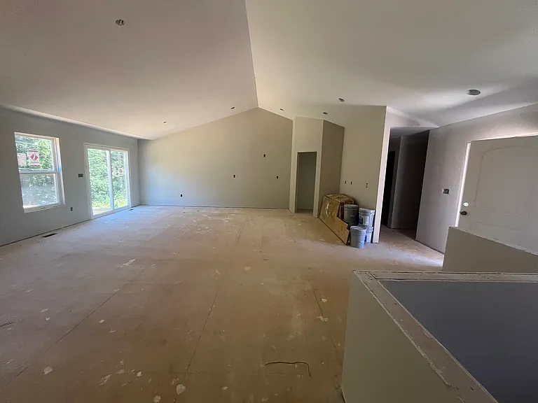 10720 Trenton Pass — Photo 11