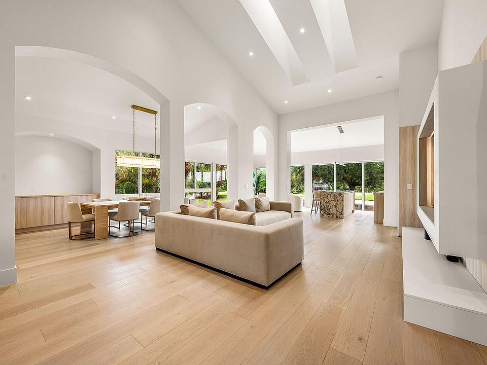1st image of 5846 NW 24th Avenue #202