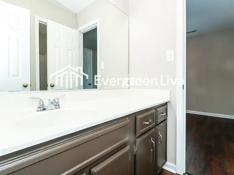 15 N Lake Loop — Photo 13