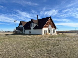 31 4th Ave S, Stanford, MT 59479