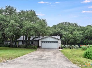 306 Deerwood Dr, San Marcos, TX 78666