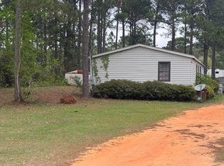 9220 Sunset Dr, Navarre, FL 32566