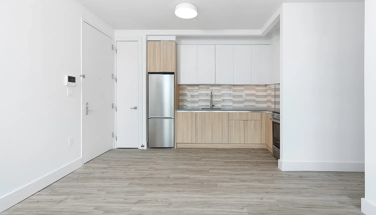 584 Fourth Avenue — Photo 1