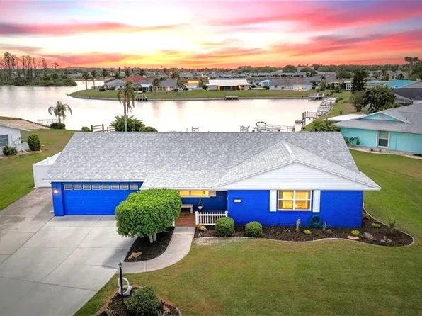 1810 Milford Cir, Sun City Center, FL 33573