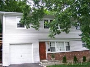 69 Ashland St, New Rochelle, NY 10801