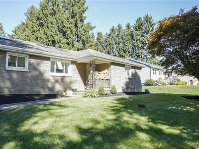 4060 Elma Rd, Williamsville, NY, 14221