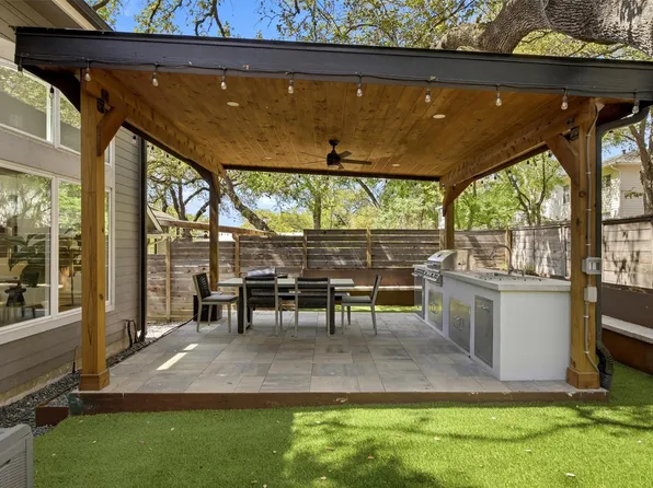 1600 W 39th 1/2 St, Austin, TX 78756