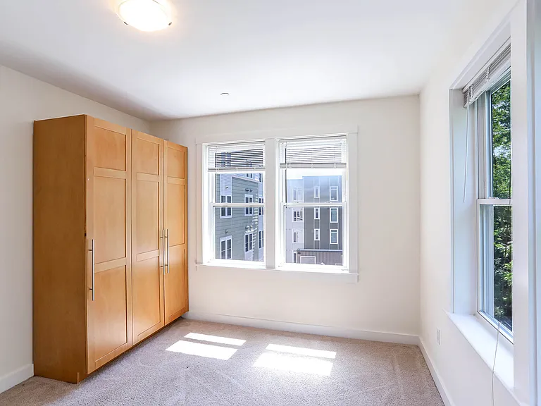 Park87 Apartments — Photo 30