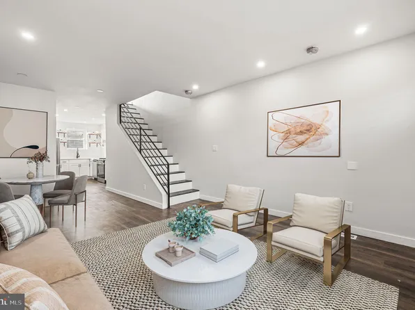 1228 S Harmony St, Philadelphia, PA 19146