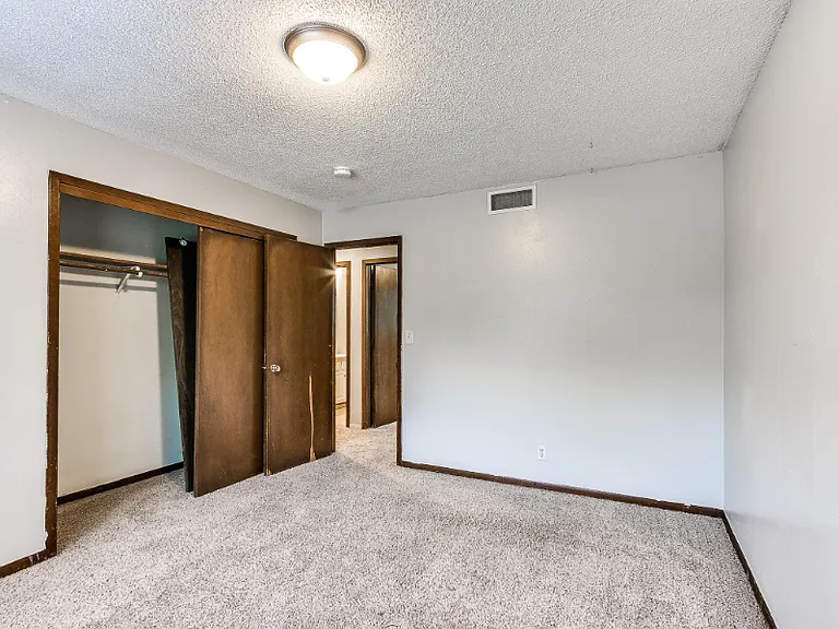 201 Wellons Dr — Photo 29