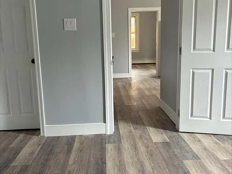 174 E Main St — Photo 11