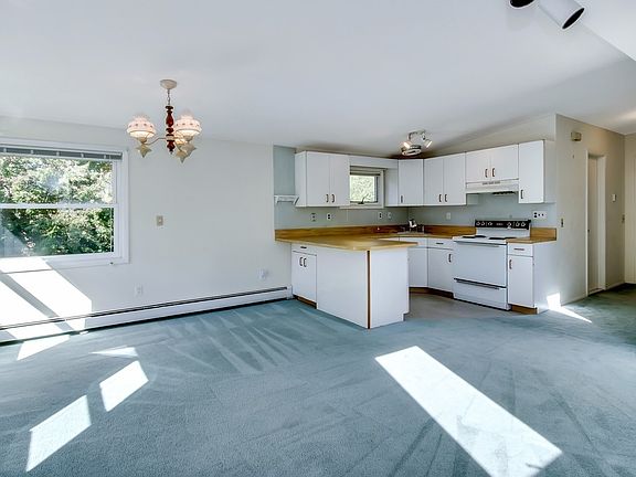 4th image of 66 Belleview Ave