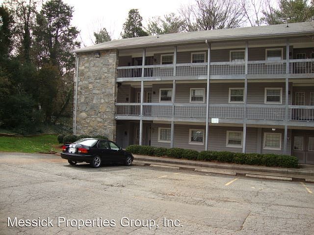 2nd image of 2938 Ramsgate Ct